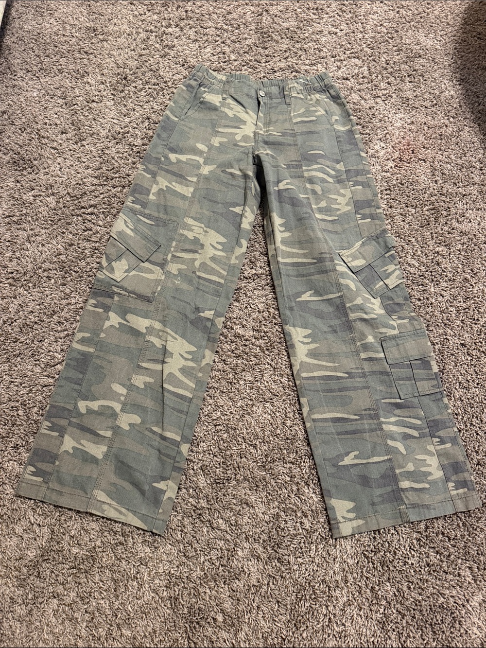 Camo Cargo Wide-Leg Pants - Green Neutral Tones